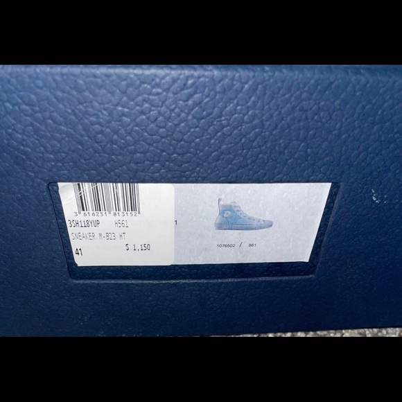 Authentic Mens Dior shoes worn 4 times. Box and tags. Great condition - Picture 4 of 4